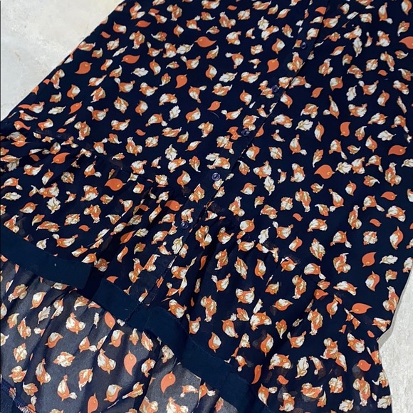 Esley Floral Print Tie Neck Sleeveless Blouse sz L - Picture 2 of 4